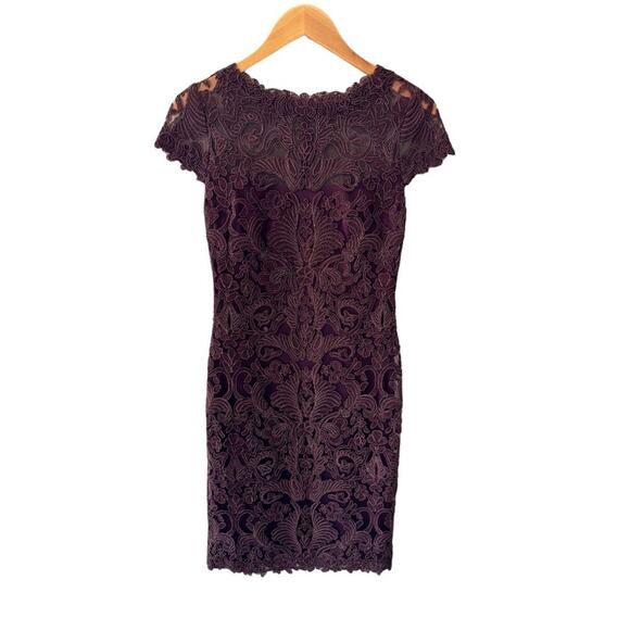 Tadashi Shoji Embroidered Illusion Yoke Lace Sheath Dress Blackberry Size‎ 2 - Picture 3 of 8